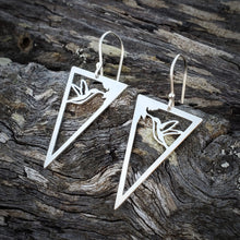 Load image into Gallery viewer, Hummingbird earrings